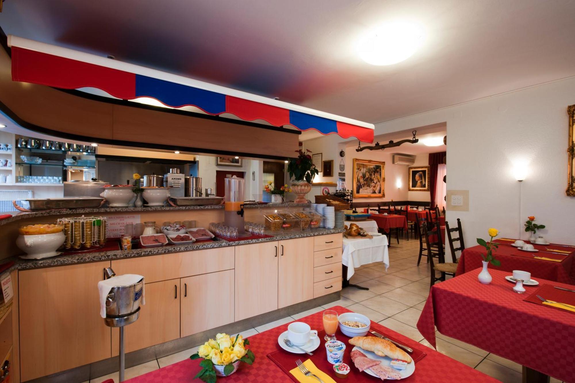 Hotel Dischma - Free Bus And Train Ticket Paradiso Luaran gambar