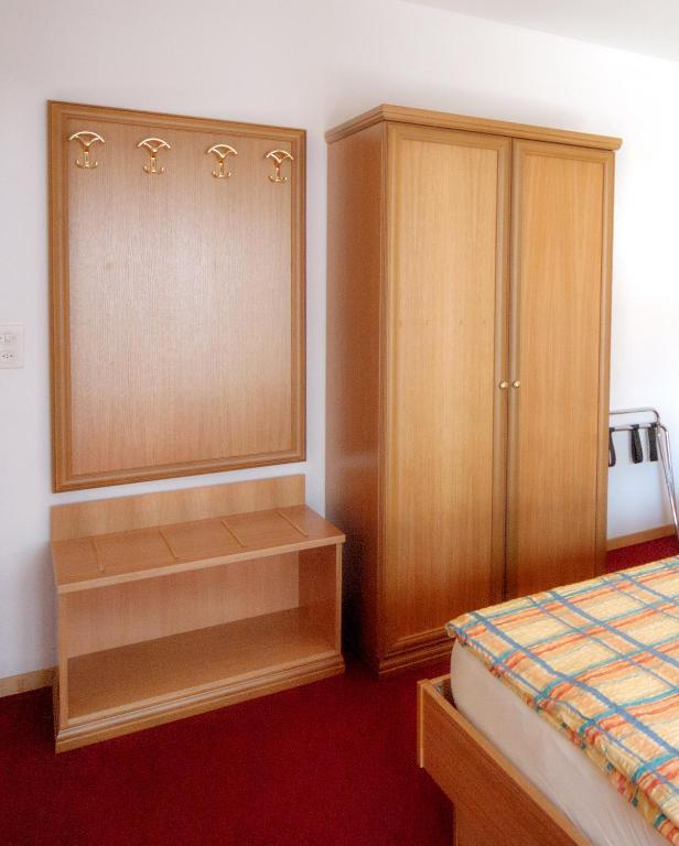 Hotel Dischma - Free Bus And Train Ticket Paradiso Bilik gambar