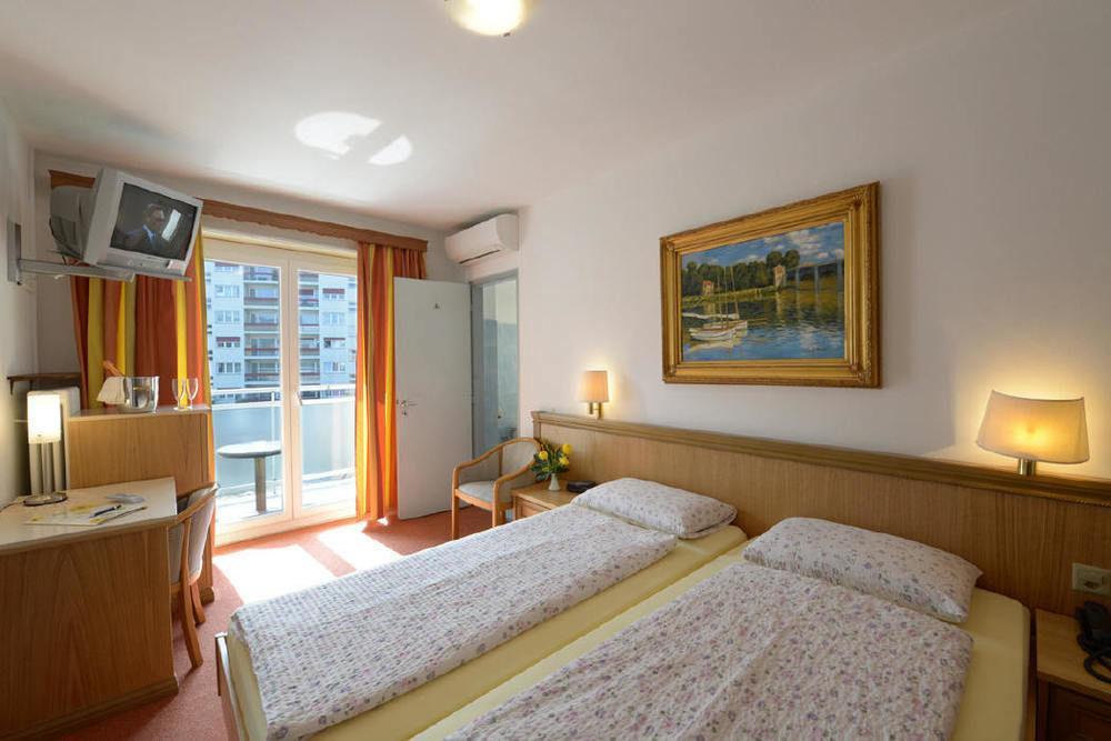 Hotel Dischma - Free Bus And Train Ticket Paradiso Luaran gambar