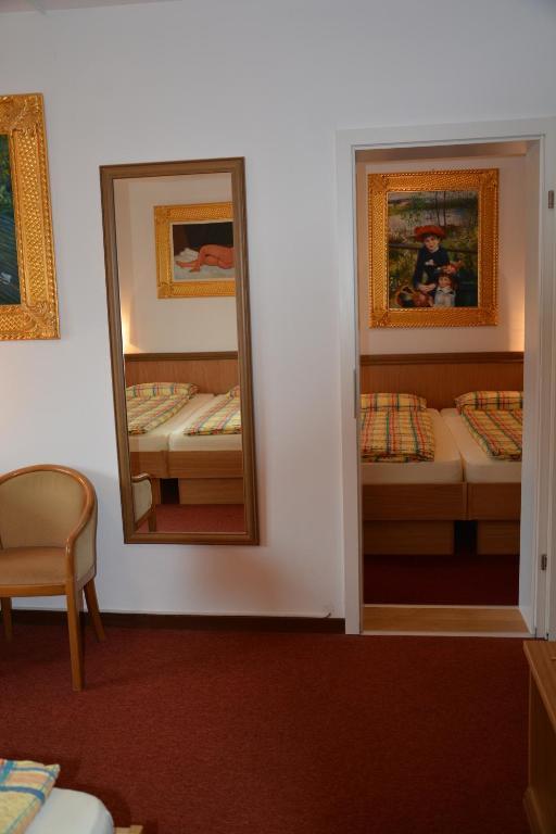 Hotel Dischma - Free Bus And Train Ticket Paradiso Bilik gambar
