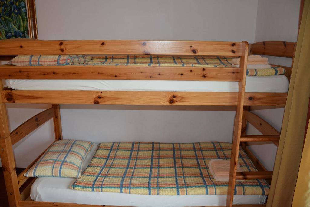 Hotel Dischma - Free Bus And Train Ticket Paradiso Bilik gambar