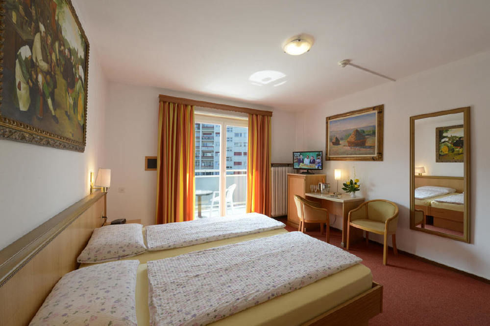 Hotel Dischma - Free Bus And Train Ticket Paradiso Luaran gambar